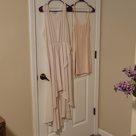 Forever 21 cream dress. Size L - Picture 3 of 5